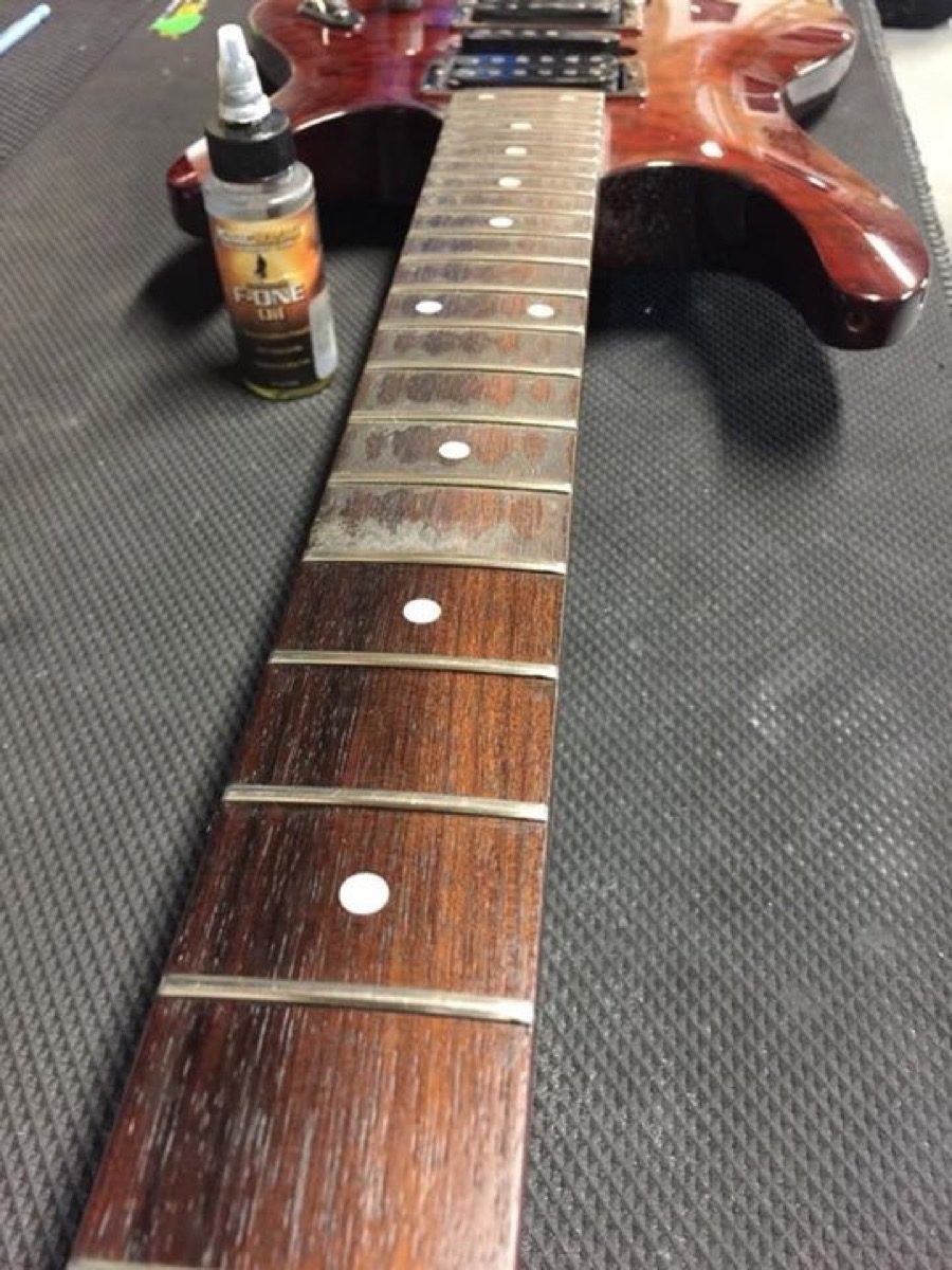 F-ONE Fretboard Oil is a must have! F-ONE gives wood its life back. Our  100% natural oil formulation cleans, conditions & protects your…