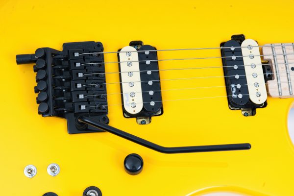 FU-Tone FU PRO GUITAR - NYC TAXI YELLOW - Image 9