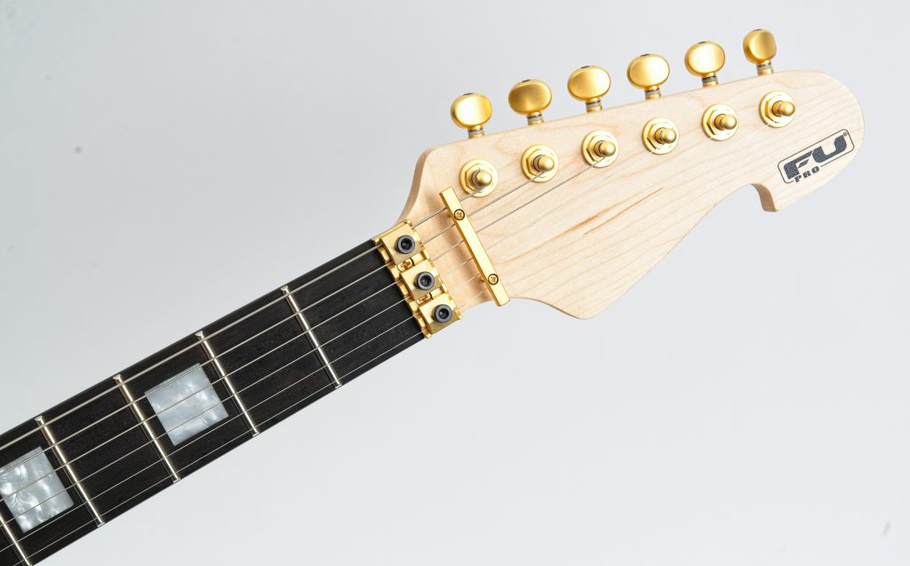 FU-Tone FU PRO GUITAR - ANTIQUE WHITE - FU-Tone