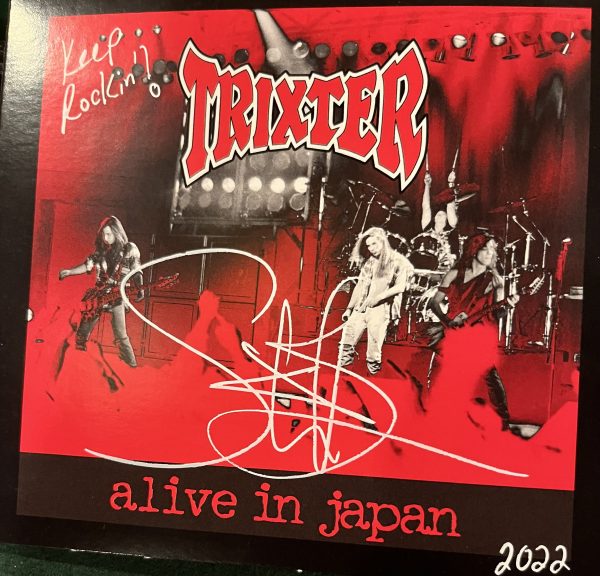 TRIXTER - Alive In Japan (Signed / Unsigned) - Image 5
