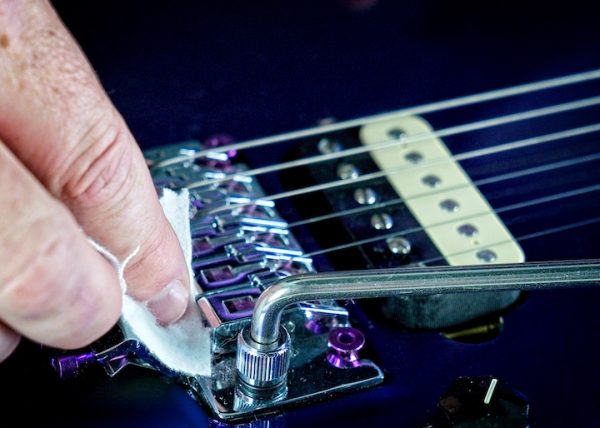 FU-Tone Tremolo & Hardware Care - Image 5