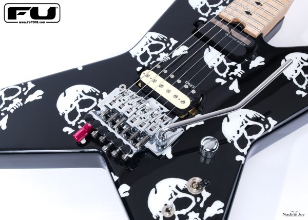 Michael Wilton USA "Skull Star" - Image 4